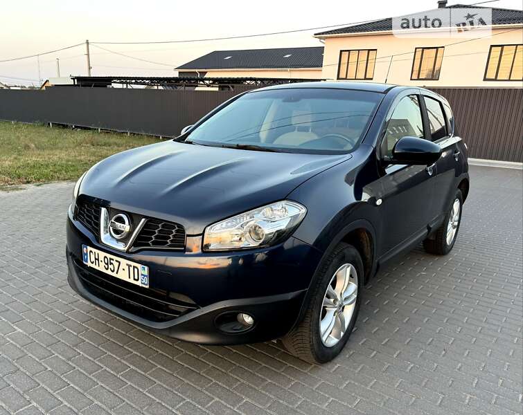 Позашляховик / Кросовер Nissan Qashqai 2012 в Вінниці