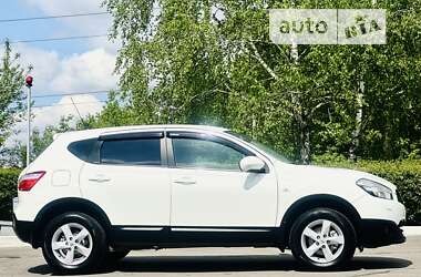 Внедорожник / Кроссовер Nissan Qashqai 2012 в Днепре