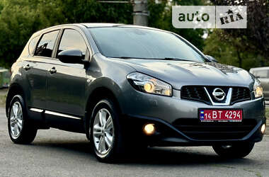 Позашляховик / Кросовер Nissan Qashqai 2012 в Калуші