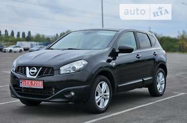 Позашляховик / Кросовер Nissan Qashqai 2011 в Рівному