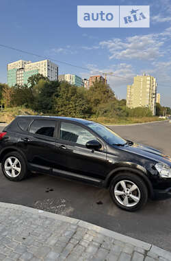 Позашляховик / Кросовер Nissan Qashqai 2009 в Львові