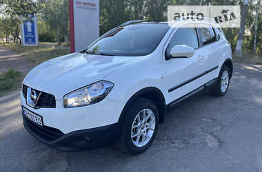 Внедорожник / Кроссовер Nissan Qashqai 2011 в Чернигове