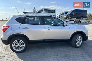 Внедорожник / Кроссовер Nissan Qashqai 2010 в Радивилове