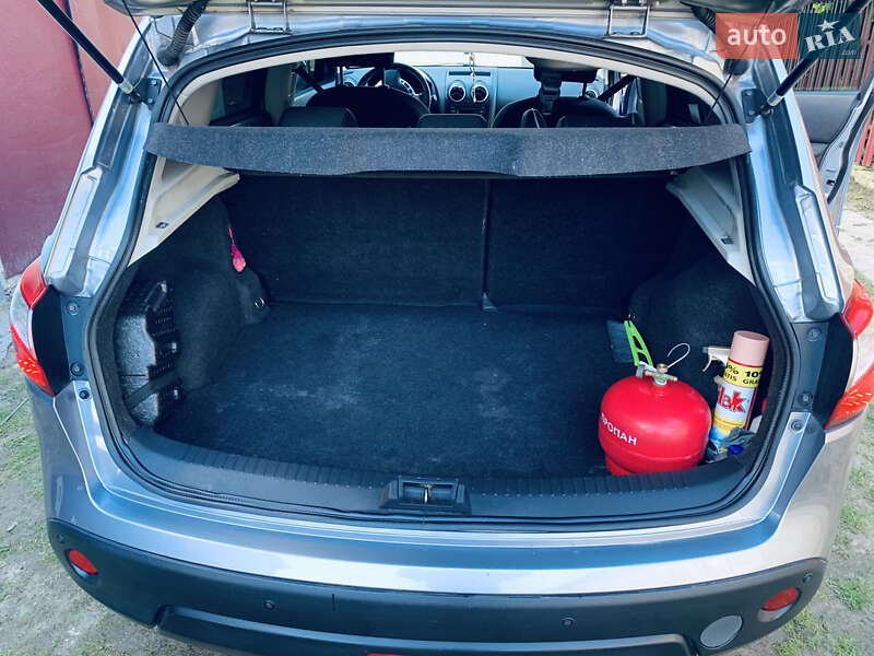 Внедорожник / Кроссовер Nissan Qashqai 2012 в Рудки