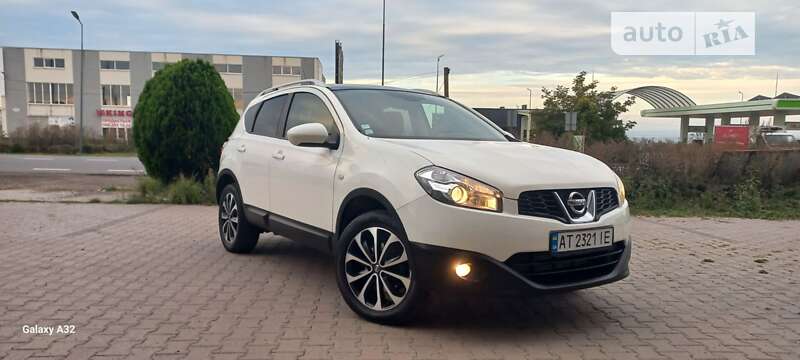 Внедорожник / Кроссовер Nissan Qashqai 2012 в Снятине