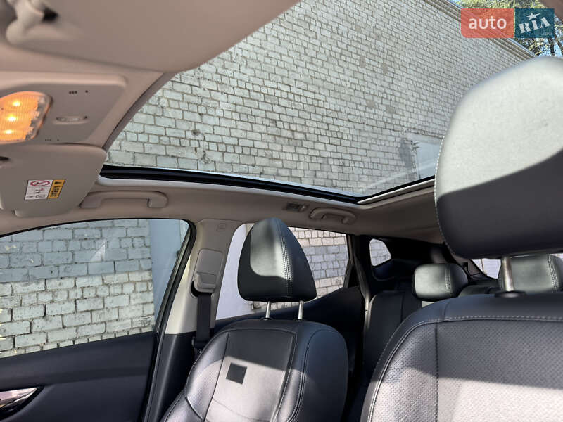 Позашляховик / Кросовер Nissan Qashqai 2017 в Кам'янському фото 5 Позашляховик / Кросовер Nissan Qashqai 2017 в Кам'янському