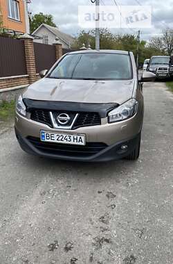 Позашляховик / Кросовер Nissan Qashqai 2012 в Києві