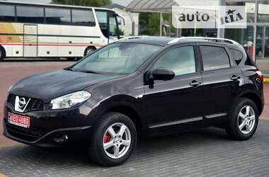 Внедорожник / Кроссовер Nissan Qashqai 2012 в Ровно