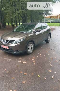 Внедорожник / Кроссовер Nissan Qashqai 2014 в Львове