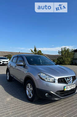 Позашляховик / Кросовер Nissan Qashqai 2013 в Монастирищеві