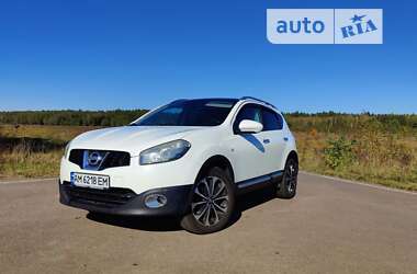 Позашляховик / Кросовер Nissan Qashqai 2011 в Коростені