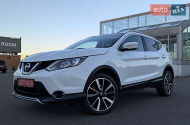 Внедорожник / Кроссовер Nissan Qashqai 2014 в Киеве