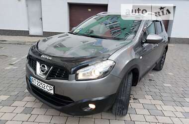 Позашляховик / Кросовер Nissan Qashqai 2011 в Івано-Франківську