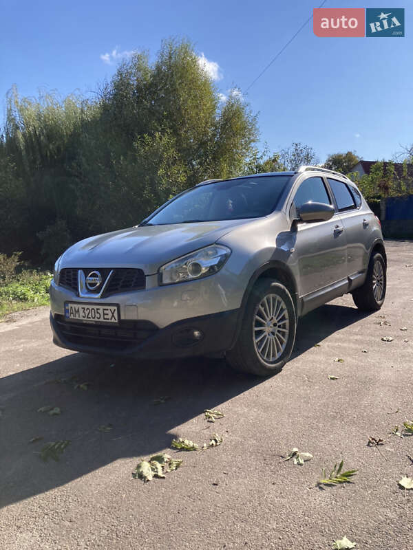 Внедорожник / Кроссовер Nissan Qashqai 2012 в Коростышеве фото 5 Внедорожник / Кроссовер Nissan Qashqai 2012 в Коростышеве