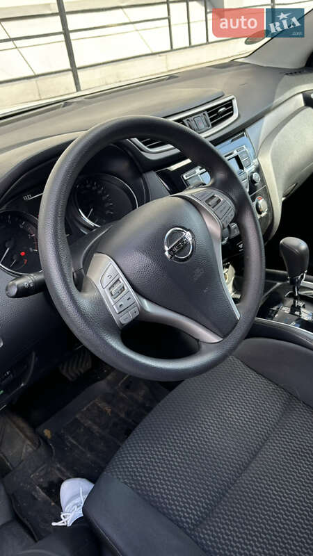 Внедорожник / Кроссовер Nissan Qashqai 2014 в Черкассах