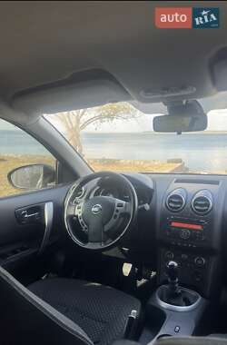 Позашляховик / Кросовер Nissan Qashqai 2008 в 
