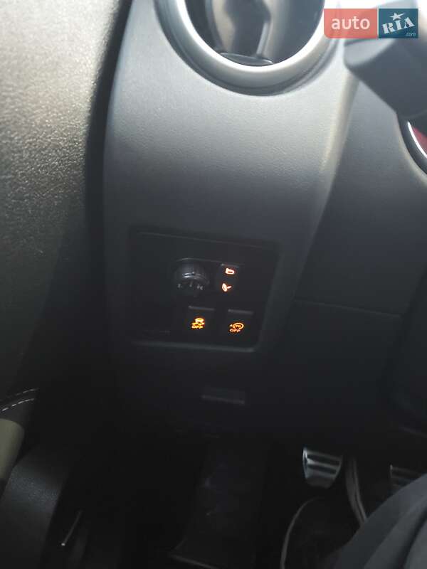 Внедорожник / Кроссовер Nissan Qashqai 2012 в Виноградове