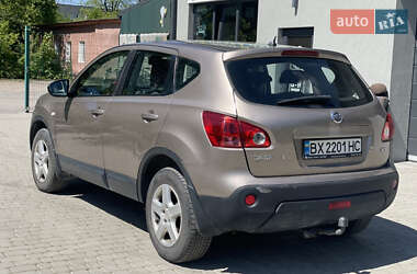 Внедорожник / Кроссовер Nissan Qashqai 2008 в 