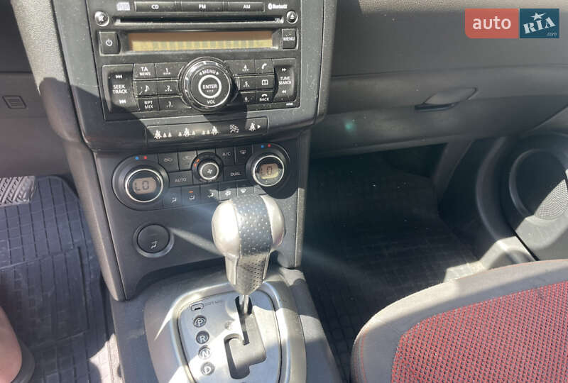 Внедорожник / Кроссовер Nissan Qashqai 2008 в Хмельницком