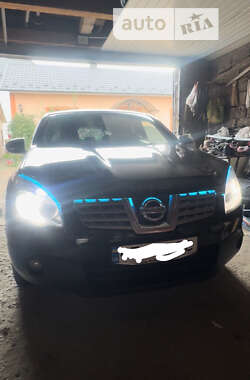 Позашляховик / Кросовер Nissan Qashqai 2009 в Чернівцях