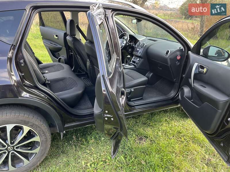 Позашляховик / Кросовер Nissan Qashqai 2011 в Снятині