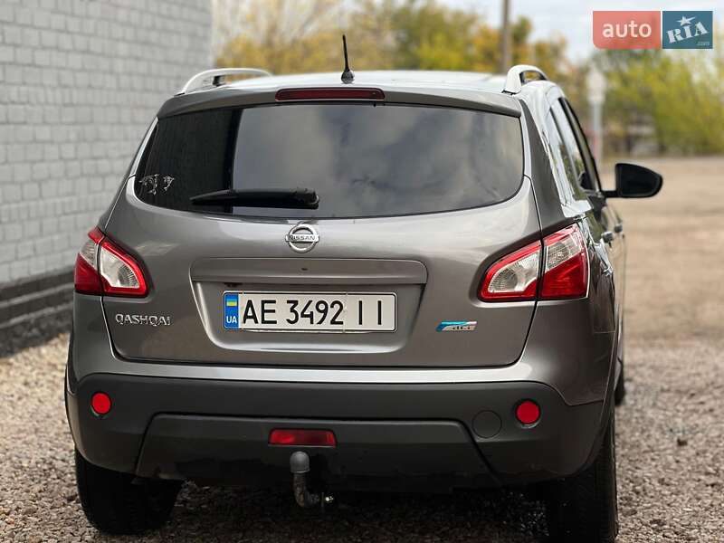 Внедорожник / Кроссовер Nissan Qashqai 2011 в Днепре