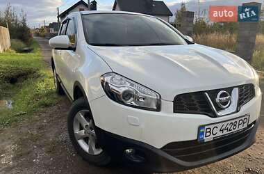 Позашляховик / Кросовер Nissan Qashqai 2011 в Львові