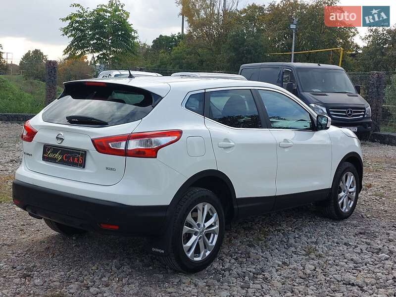 Позашляховик / Кросовер Nissan Qashqai 2015 в Одесі