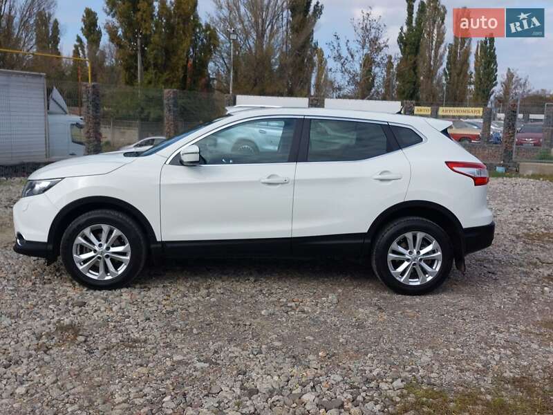 Позашляховик / Кросовер Nissan Qashqai 2015 в Одесі