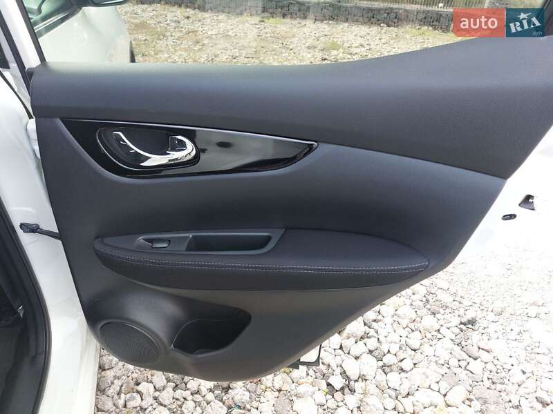 Позашляховик / Кросовер Nissan Qashqai 2015 в Одесі