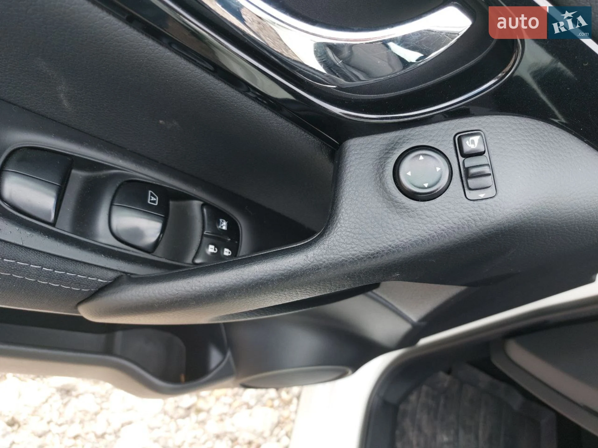 2015 Nissan Qashqai - мініатюра 14