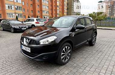 Позашляховик / Кросовер Nissan Qashqai 2013 в Луцьку