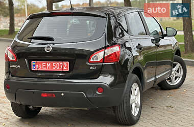 Позашляховик / Кросовер Nissan Qashqai 2013 в Звягелі