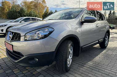 Позашляховик / Кросовер Nissan Qashqai 2011 в Луцьку