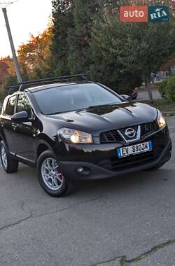 Позашляховик / Кросовер Nissan Qashqai 2010 в Калуші