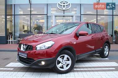 Внедорожник / Кроссовер Nissan Qashqai 2013 в Киеве