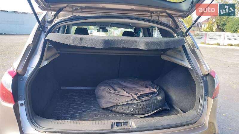 Внедорожник / Кроссовер Nissan Qashqai 2011 в Харькове фото 5 Внедорожник / Кроссовер Nissan Qashqai 2011 в Харькове