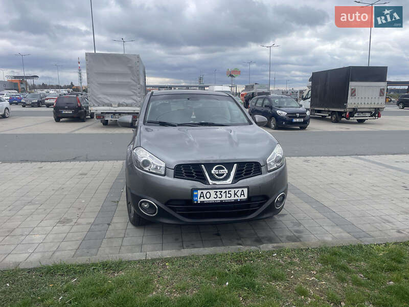 Внедорожник / Кроссовер Nissan Qashqai 2011 в Иршаве