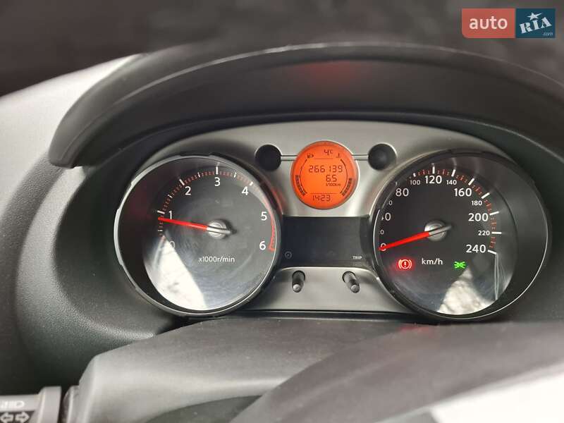 Позашляховик / Кросовер Nissan Qashqai 2008 в Умані