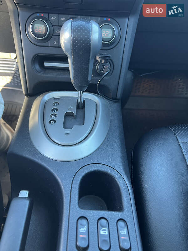 Внедорожник / Кроссовер Nissan Qashqai 2012 в Калуше