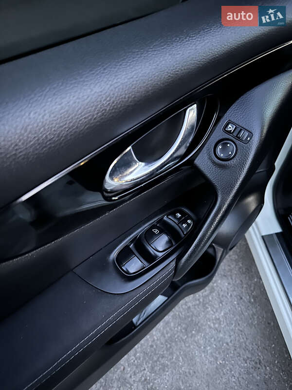 Внедорожник / Кроссовер Nissan Qashqai 2014 в Полтаве фото 18 Внедорожник / Кроссовер Nissan Qashqai 2014 в Полтаве