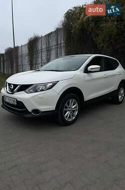 Внедорожник / Кроссовер Nissan Qashqai 2014 в Киеве