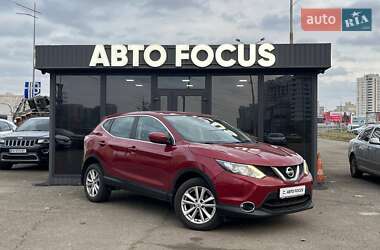 Внедорожник / Кроссовер Nissan Qashqai 2015 в Киеве