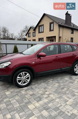 Внедорожник / Кроссовер Nissan Qashqai 2010 в Виннице