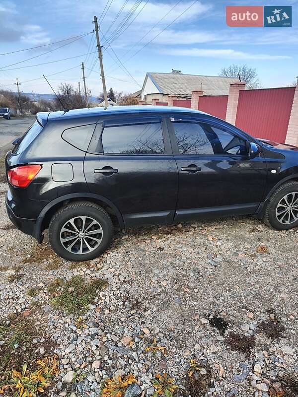 Позашляховик / Кросовер Nissan Qashqai 2008 в Градизьку