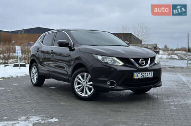 Внедорожник / Кроссовер Nissan Qashqai 2015 в Киеве