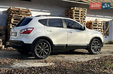 Внедорожник / Кроссовер Nissan Qashqai 2013 в Снятине