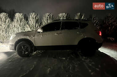 Внедорожник / Кроссовер Nissan Qashqai 2013 в Снятине