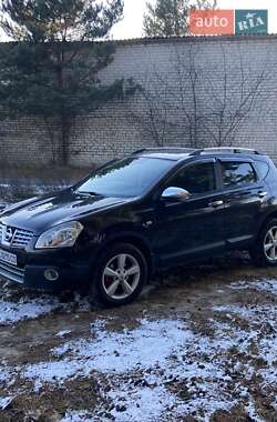 Позашляховик / Кросовер Nissan Qashqai 2010 в Ратному