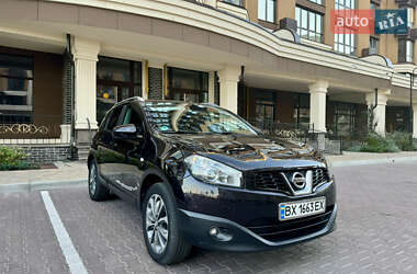 Внедорожник / Кроссовер Nissan Qashqai 2010 в Киеве